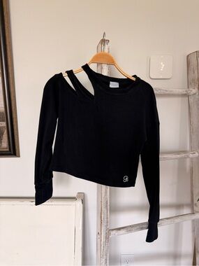 Bombshell Sportswear Black Slash Pull Over Sweater Medium